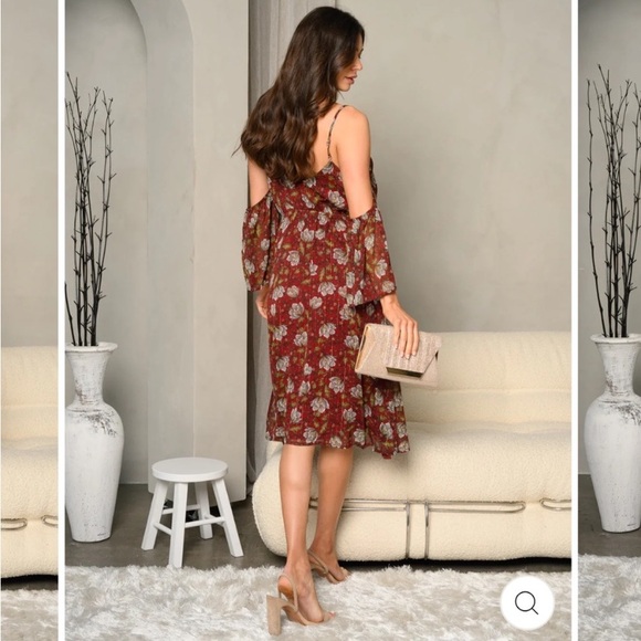 Flying Tomato Medium SPAGHETTI STRAP V-NECK OPEN SHOULDER CHIFFON DRESS Medium - Picture 4 of 5